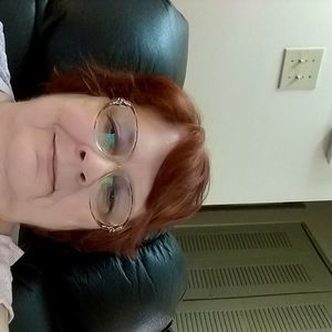 Meet your Posher, Carolyn